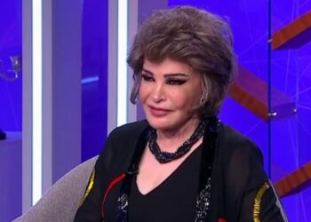 الفنانة صفية العمري