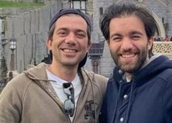 ادعوا له بالرحمة.. وفاة شقيق الفنان شريف رمزي