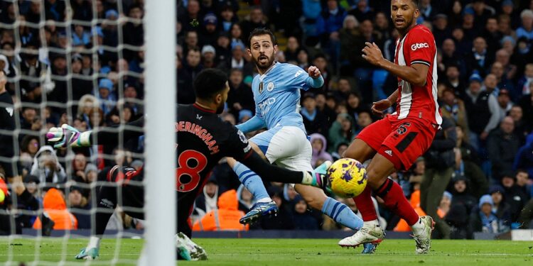 مانشستر سيتي ينهي الشوط الأول متقدما على شيفيلد يونايتد بهدف نظيف في البريميرليج