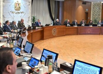 رئيس الوزراء: شعب مصر ضَرَب أروع الأمثلة في الوعي