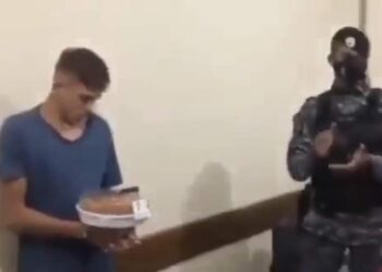 الشرطة البرازيلية تحتفل بعيد ميلاد “لص”!