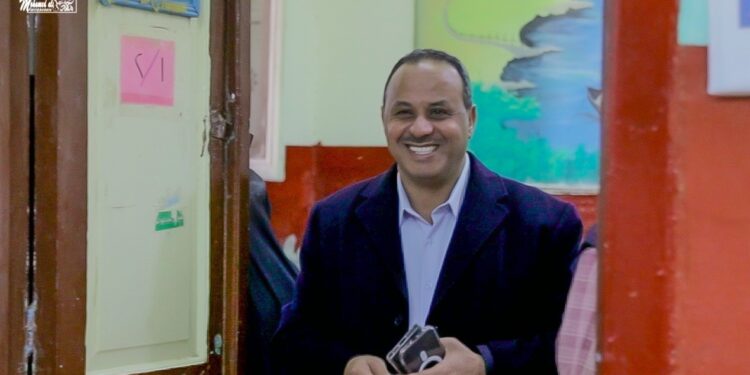 رشاد عبد الغني يدلي بصوته الانتخابي ويؤكد : المشاركة الكثيفة قطعت الطريق على المشككين