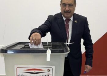 الانتخابات الرئاسية.. إيهاب وهبة يدلي بصوته الانتخابي.. ويؤكد المشاركة الإيجابية رسالة للعالم