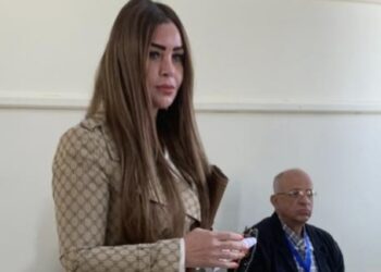 رئيس مصر أكتوبر تدلى بصوتها في الانتخابات الرئاسية بالقاهرة الجديدة