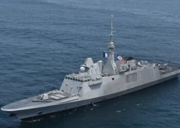 الفرقاطة الفرنسية "لانجدوك"