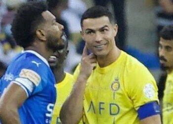 كيف رد رونالدو على لاعب الهلال السعودي علي البليهي؟