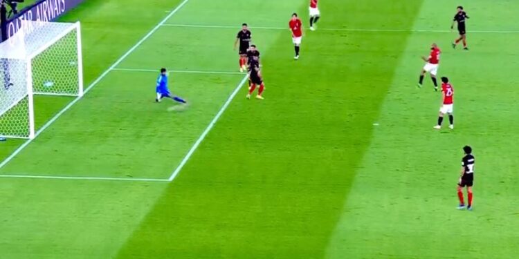 ماركو يحرز الهدف الأول لـ اوراوا الياباني في شباك الأهلي