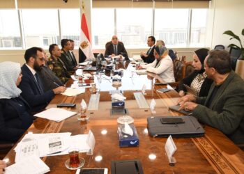 وزير الإسكان يؤكد أهمية مفهوم العمران والبناء الأخضر وفوائده البيئية والاقتصادية والاجتماعية 