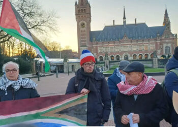 لقطات من أمام محكمة العدل الدولية اليوم