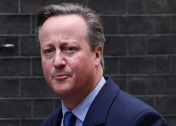 وزير الخارجية البريطانية يزور إسرائيل لبحث وقف إطلاق النار في غزة