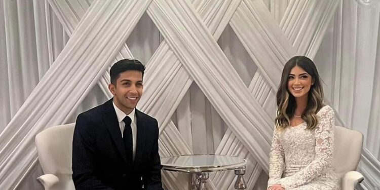 خطوبة ليلى أحمد زاهر وهشام جمال.. صور