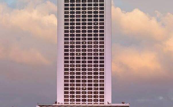 مصر تُعرب عن قلقها إزاء الغارات الجوية على مواقع باليمن