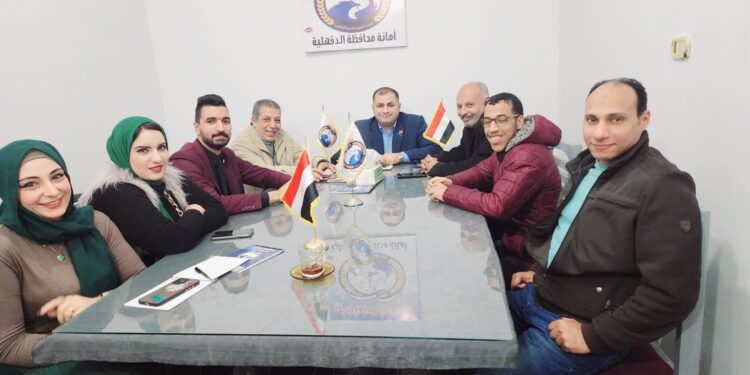 الجيل ينظم صالونا اقتصاديا لتنمية الوعي الاقتصادي لمواجهة التحديات الداخلية والأزمة العالمية بالدقهلية