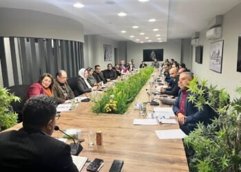 في اجتماع مجلس أمناء كتلة الحوار.. تدشين مركز دراسات الحوار وانطلاق مدرسة المحليات قريبا