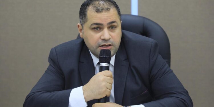 حسن هجرس