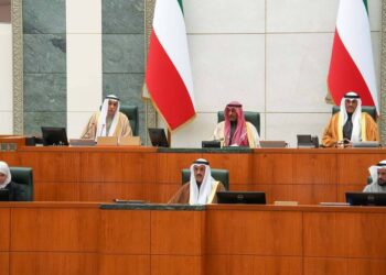 حكومة الكويت تؤدي اليمين الدستورية امام مجلس الأمة