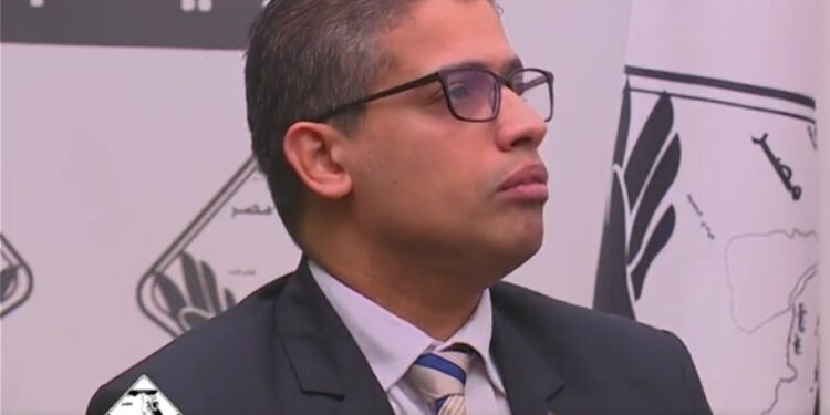 عماد رؤوف عضو تنسيقية شباب الأحزاب والسياسيين