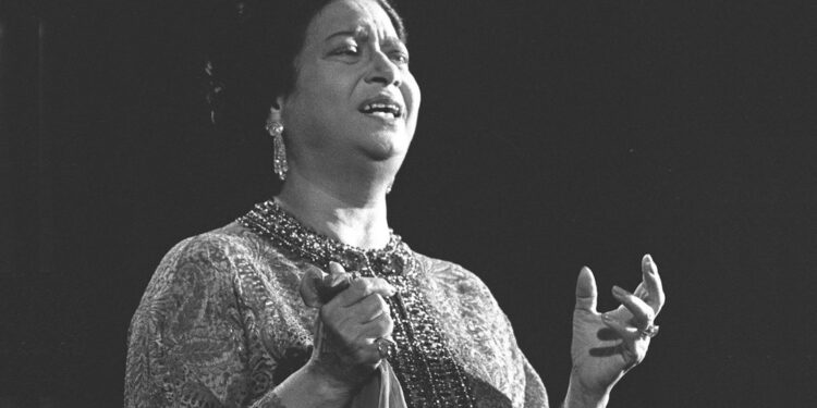 كوكب الشرق أم كلثوم