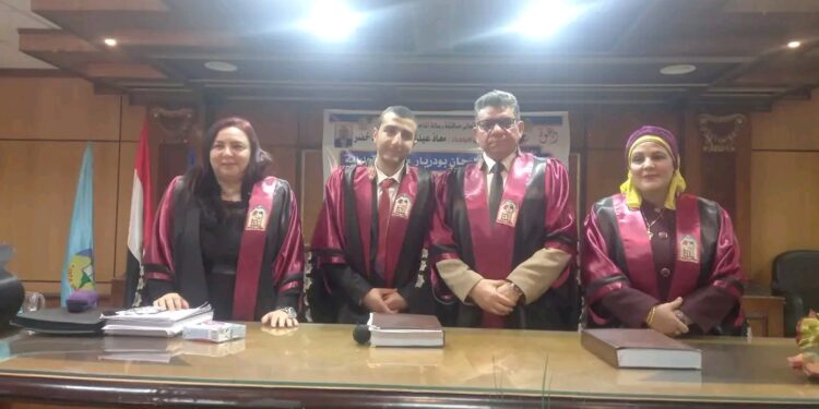 الباحث معاذ عبد اللطيف خضر يحصل على درجة التخصص الماجستير في الفلسفة من كلية الآداب جامعة طنطا