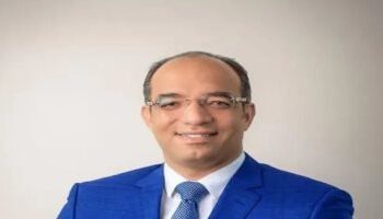 علي مهران رئيس لجنة الصحة في مجلس الشيوخ