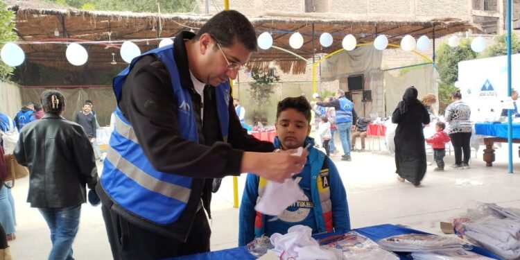 راعي مصر توزع ملابس وسلع غذائية للأطفال ضمن مبادرة فرح قلبي في 3 محافظات