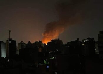 حريق هائل في ستوديو الأهرام بالجيزة ومحاولات للسيطرة عليه.. صور