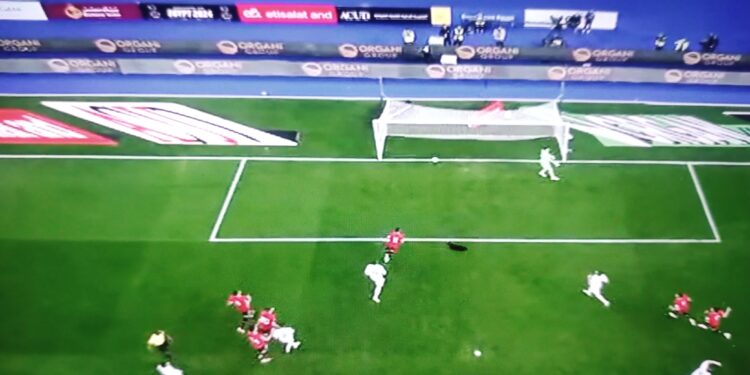 مصر ضد نيوزيلندا.. مصطفى محمد يتقدم للفراعنة من ضربة جزاء في الدقيقة الـ 28