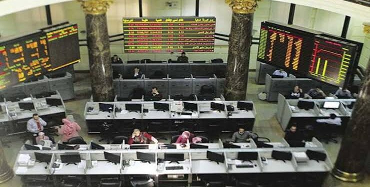 خبير اقتصادي: تراجعات البورصة تأتي بسبب موجة جني أرباح شديدة مع إعادة تسعير بعض الأصول