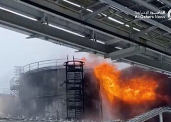 الدفاع الأوكرانية تشن هجوما على القاعدة الجوية الروسية