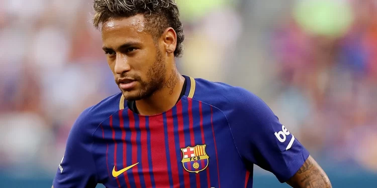 نيمار يبحث عن العودة إلى برشلونة