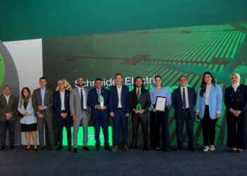 شنايدر إلكتريك تحتفي بالشركات المصرية الفائزة بجوائز تأثير الاستدامة لعام 2023 على المستوى العالمي والإقليمي