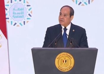 مصارحة وشفافية في رسائل الرئيس السيسي بحفل إفطار الأسرة المصرية.. استكمال الحوار الوطني يدعم مسار النتائج والمخرجات لمواجهة التحديات