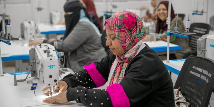 اورنچ تطلق مبادرات واسعة لدعم السيدات المصابات بسرطان الثدي في رمضان 2024