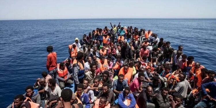 تأثيرات سلبية عديدة.. دراسة تكشف أبرز المخاطر التي تواجه المهاجرين الأفارقة