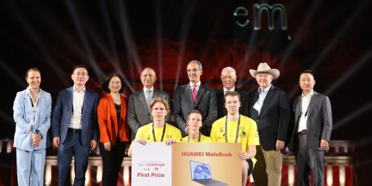 Being a Diamond Sponsor..  Huawei Celebrates the conclusion of 2023 ICPC World Finals with Spectacular Showcase of Programming Talent in Luxor