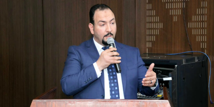 المهندس أحمد الشرقاوي أثناء كلمته في المؤتمر