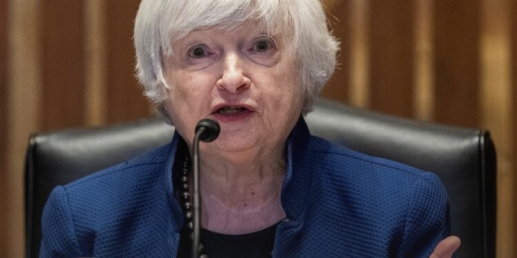 وزيرة الخزانة الأمريكية: نرغب في احتواء الصراع كي لا ينتشر في المنطقة