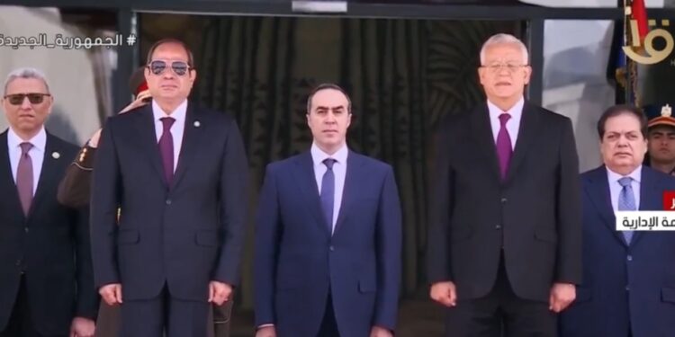 الرئيس السيسي يصل مقر مجلس النواب في العاصمة الإدارية لأداء اليمين الدستورية