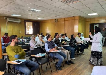 الصحة: رفع كفاءة وتأهيل 1050 صيدلي في 10 محافظات