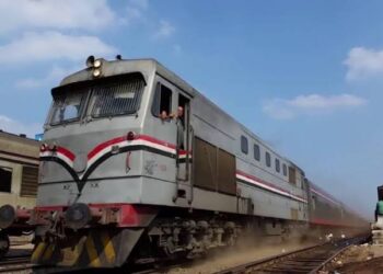 اندلاع حريق محدود في إحدى قطارات الصعيد في محطة الجيزة