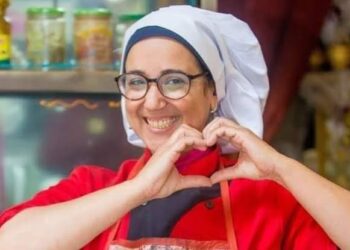 ممكن تحبها وممكن تكرهها.. الانتقادات تلاحق ماما دهب بسبب خطبها ومحاضراتها الكثيرة