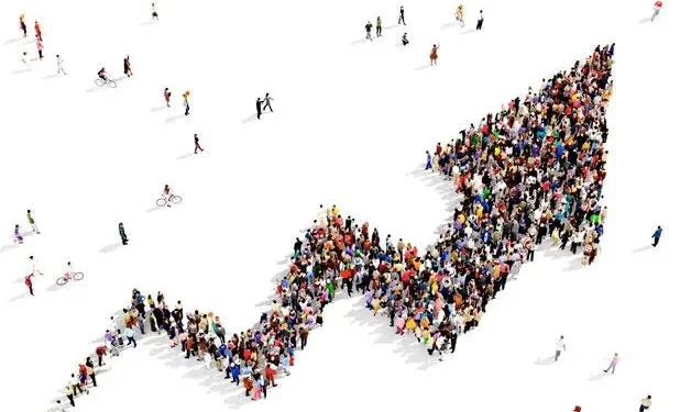 مصر تسجل ربع مليون نسمة زيادة فى عدد سكانها خلال 72 يوما