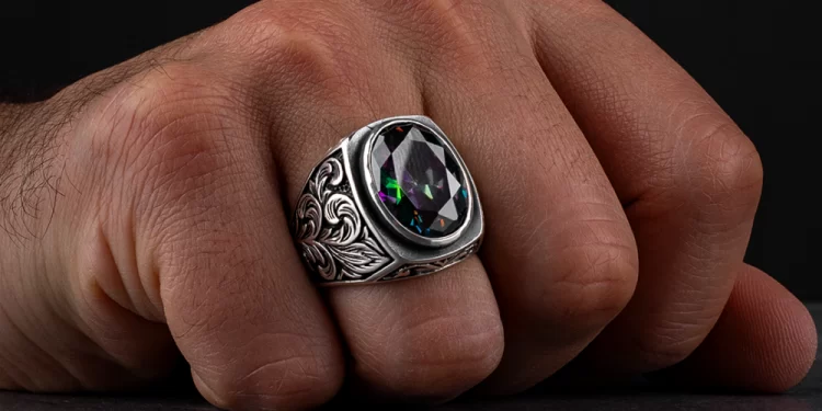 عبد العزيز الشهاوي: وجود الخواتم بأيدي مشايخ الصوفية عادة مأخوذة عن الرسول