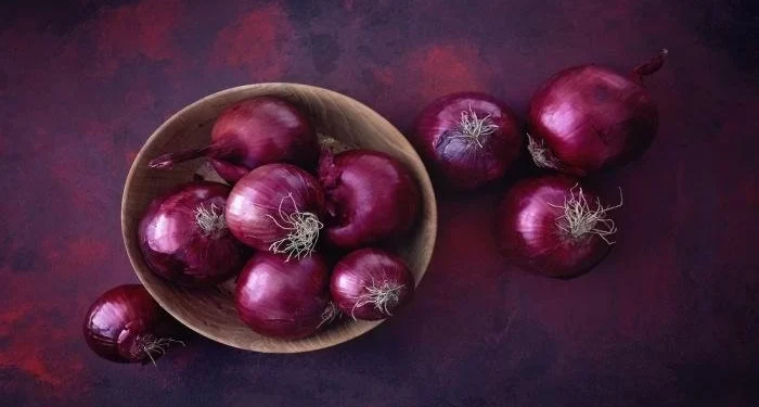 هل يرتفع سعر البصل بعد قرار استئناف تصديره إلى السعودية؟