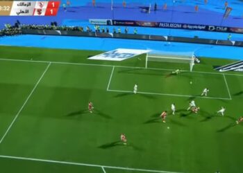 الأهلي ضد الزمالك.. أحمد عبد القادر يتعادل للأحمر في الدقيقة 73