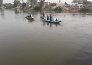 القصة الكاملة لسقوط ميكروباص محمل بـ 20 فتاة في الرياح البحيري في منشأة القناطر