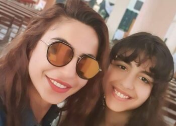 دوللي شاهين تحتفل بعيد القيامة المجيد رفقة ابنته نور والمخرج مؤمن يوسف