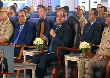 الرئيس السيسي يشدد على ضرورة الحفاظ على المياه وتطوير نظم الري