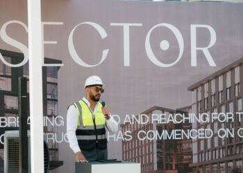 شركة MODAD العقارية تعلن بقرب الانتهاء من اعمال الحفر وسند جوانب الحفر