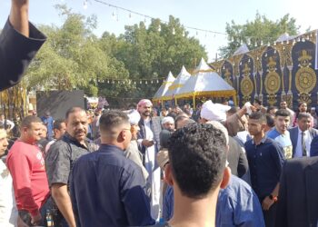 بحضور النواب ورموز الدولة.. توافد الآلاف على المؤتمر الأول بـ اتحاد القبائل العربية 